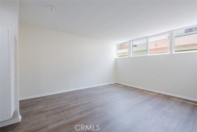 Building Photo - 432 S Sierra Madre Blvd