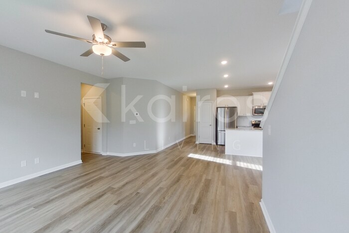 Building Photo - 7321 Foggy River Dr