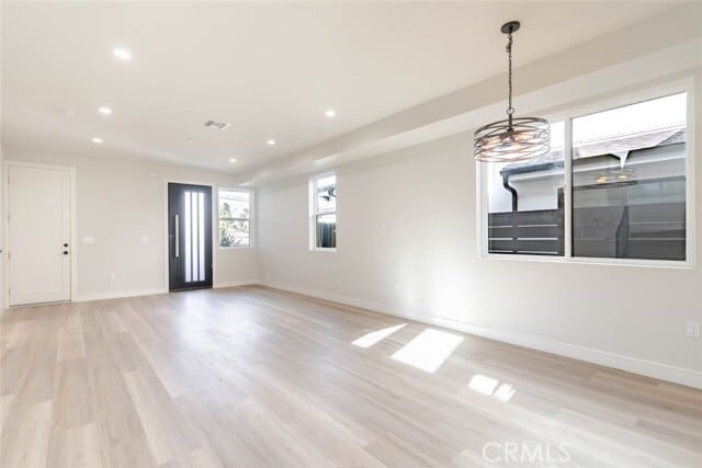 Building Photo - 10754 Nassau Ave