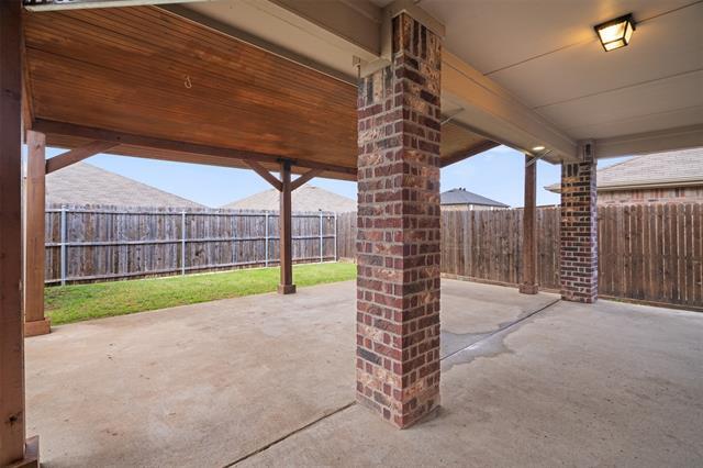 Building Photo - 925 Corbitt Ln