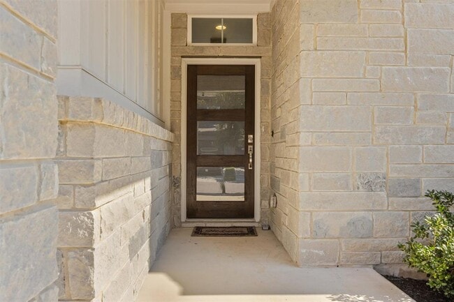 Building Photo - 2056 Local Rebel Lp