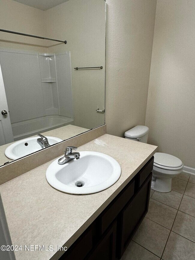 Building Photo - 4920 Key Lime Dr
