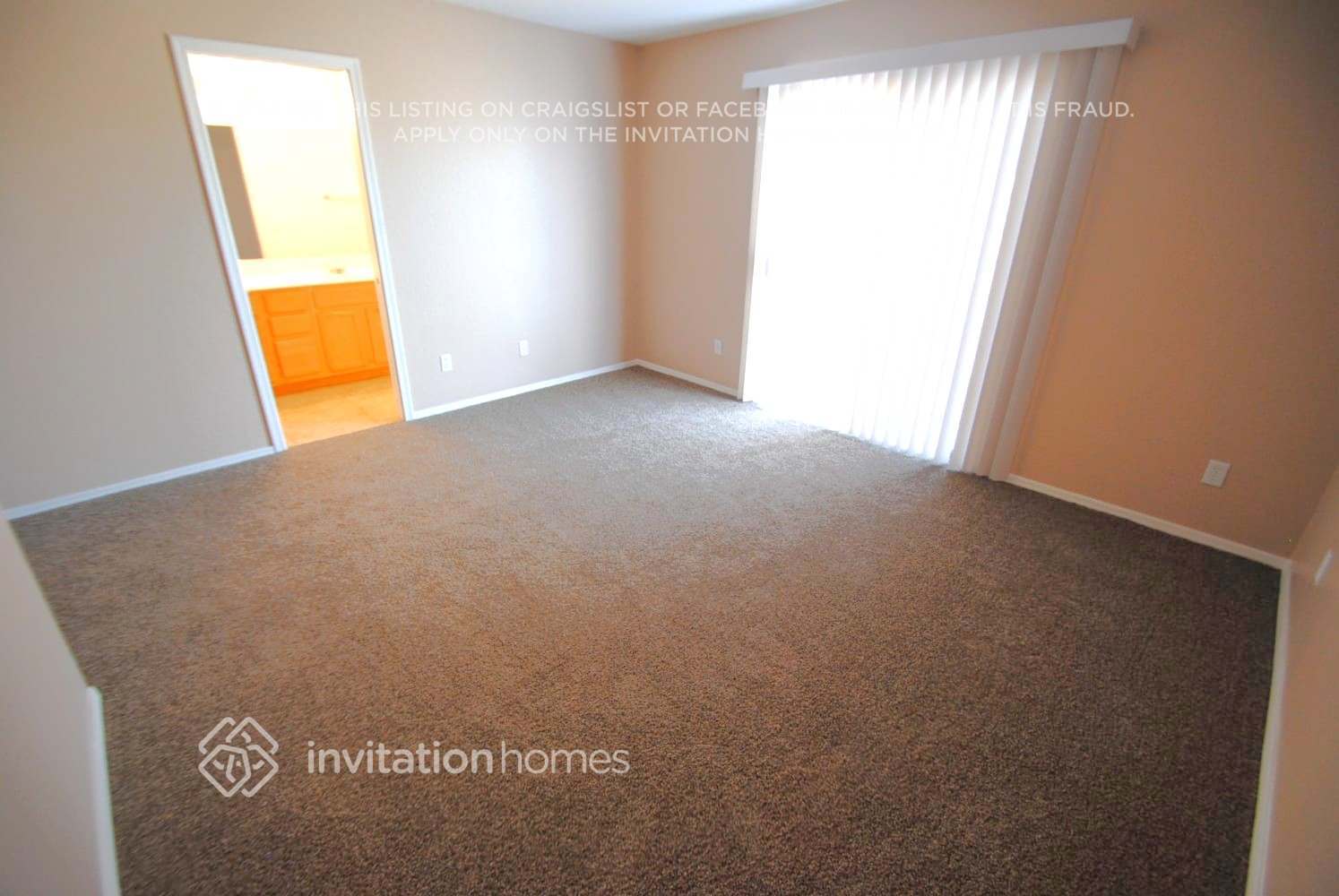 Building Photo - 8416 W Monterey Way