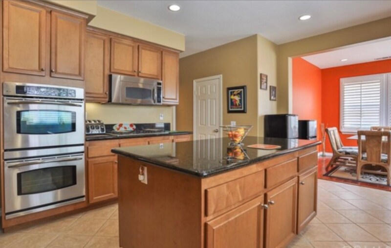 Building Photo - 8418 Lourenco Ln