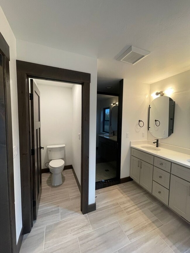 Building Photo - Brand New Three Story Whitefish Townhouse