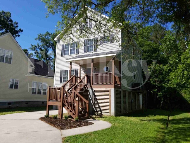 Building Photo - 1911 Chestnut Oak Ln