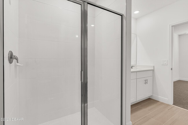 Building Photo - 225 Links Ter Blvd