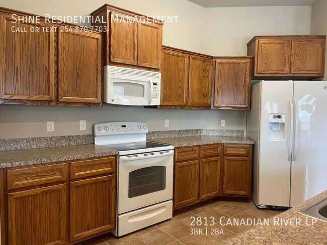 Building Photo - 2813 W Canadian River Loop