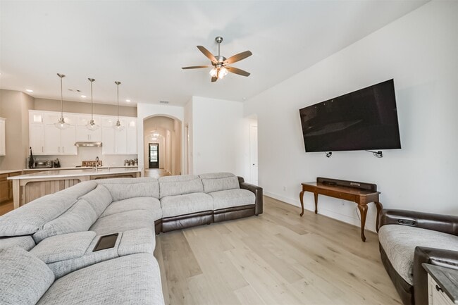 Building Photo - 16911 Lupine Mdw Ln