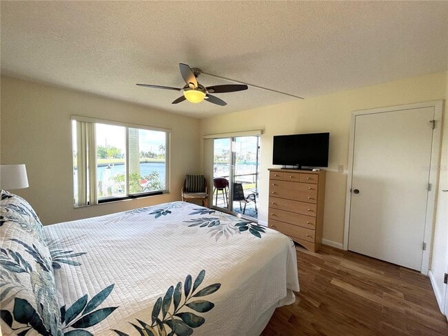 Building Photo - 3600 Bal Harbor Blvd