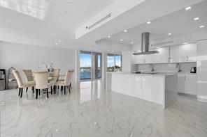 Building Photo - 18645 Turnberry Way