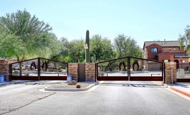 Building Photo - 3660 E Zachary Dr