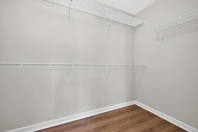 Building Photo - 4379 Annlette Dr NW
