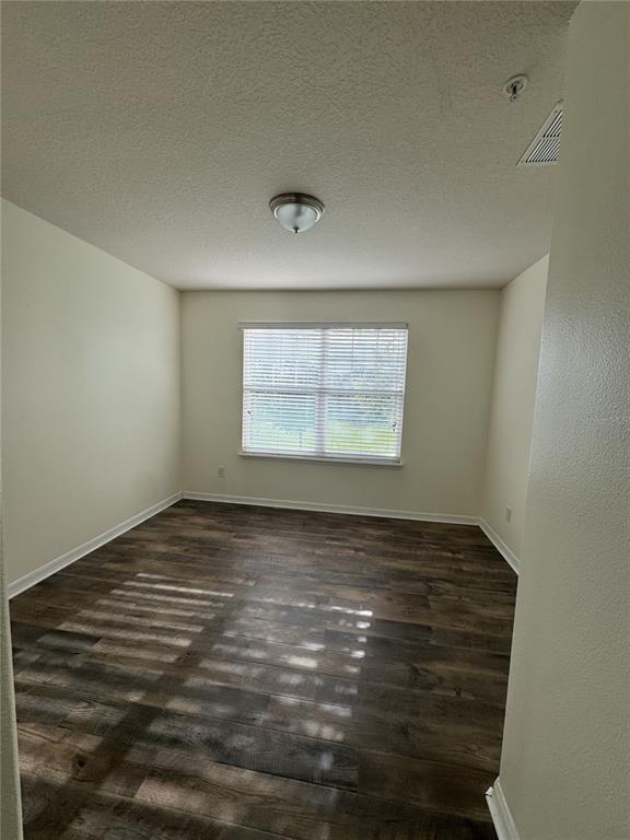 Building Photo - 8979 Hildreth Ave