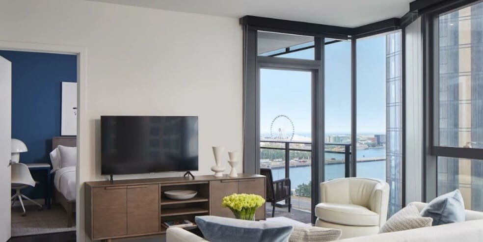 Building Photo - 455 E Waterside Dr