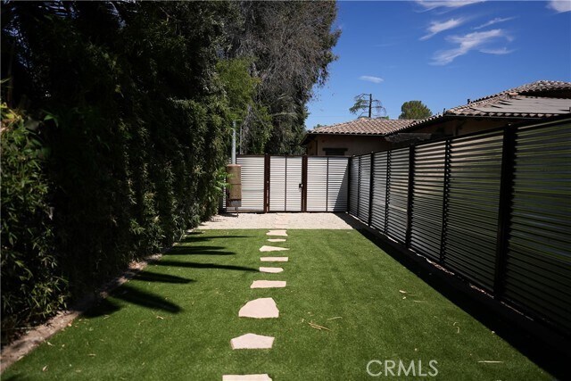 Building Photo - 6009 Melvin Ave