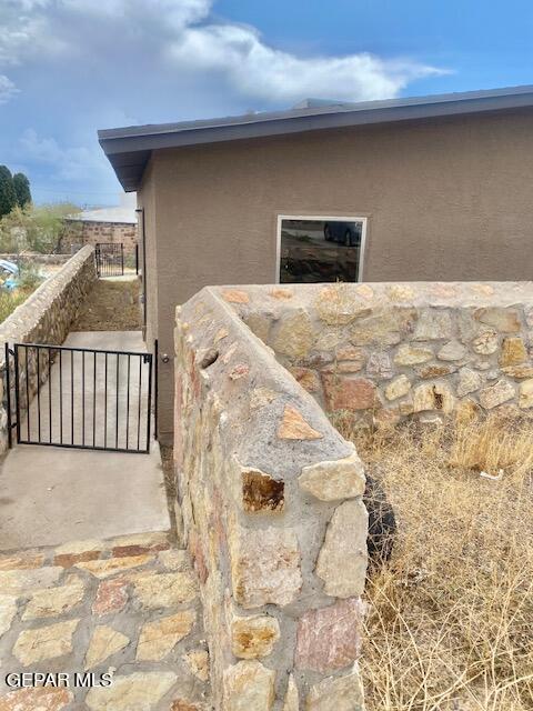 Building Photo - 2631 Idalia Ave