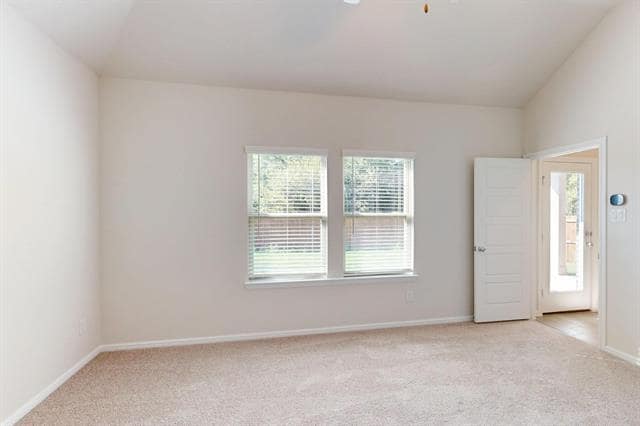 Building Photo - 417 Forsyth Dr