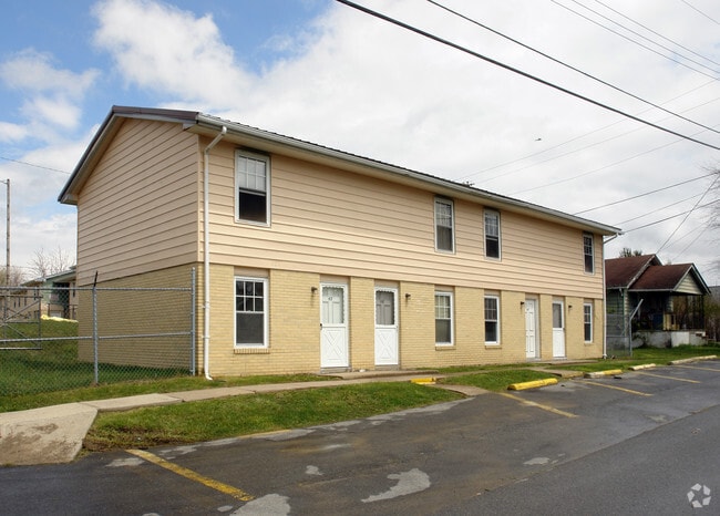 Building Photo - Beckley Townhomes