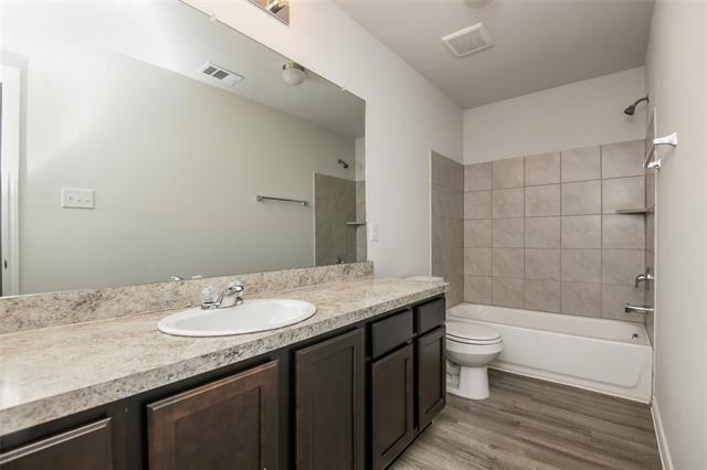 Building Photo - 2804 Redhead Pl