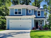 Building Photo - 230 Swan Dr