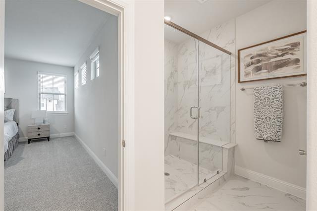 Building Photo - 9713 Thorncrown Ln