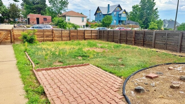 Building Photo - Beautifully Restored 4 Bed 2 Bath Home in ...