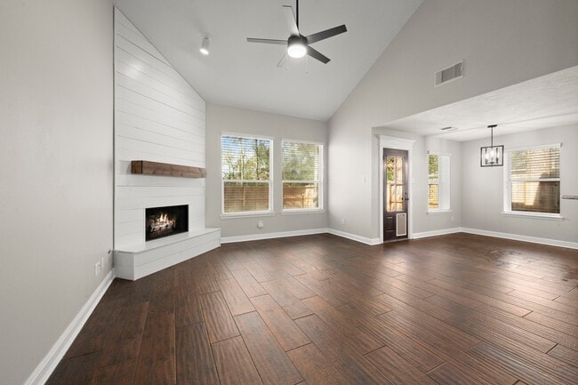 Building Photo - 7 Delta Mill Ct