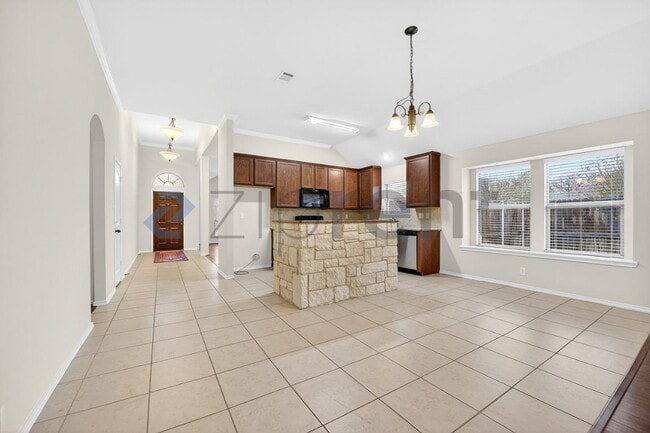 Building Photo - 1301 Raleigh Path