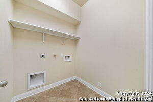 Building Photo - 26923 Camellia Trce