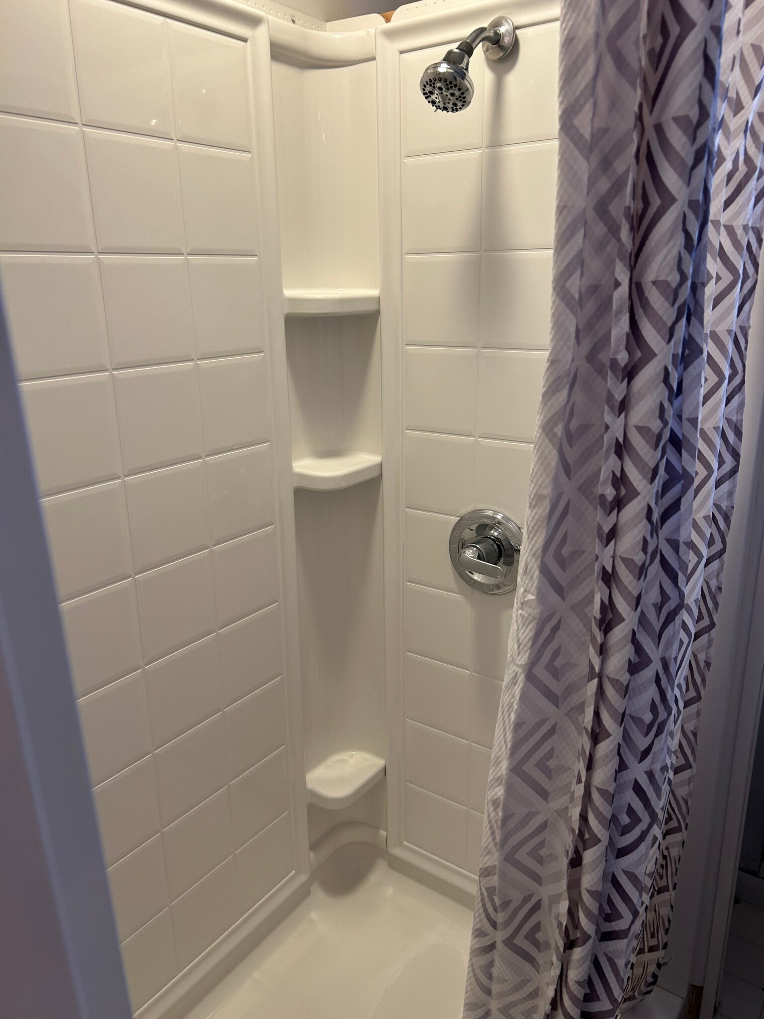 Building Photo - 1129 Brown Ave