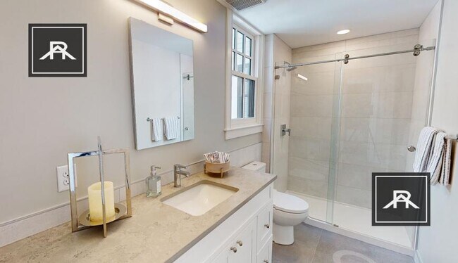 Building Photo - 3 bedroom in Cambridge MA 02138