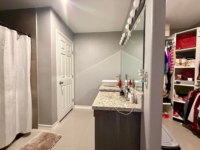 Building Photo - 4116 Watusi Ct