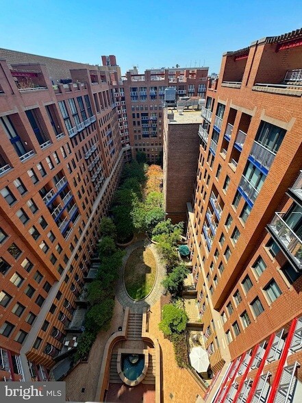 Building Photo - 616 E Street NW Unit 308