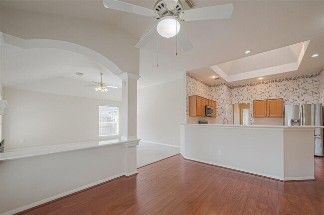 Building Photo - 18014 Still Springs Ct