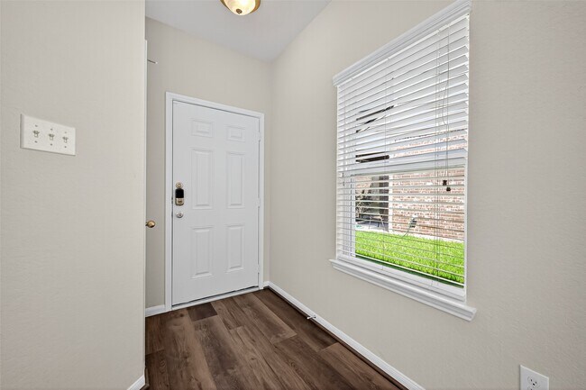Building Photo - 12246 Claytons Park Ln