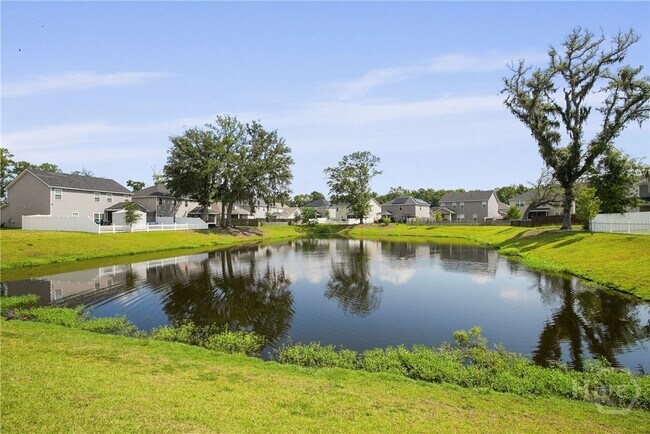 Building Photo - 11 Swallow Tail Cir