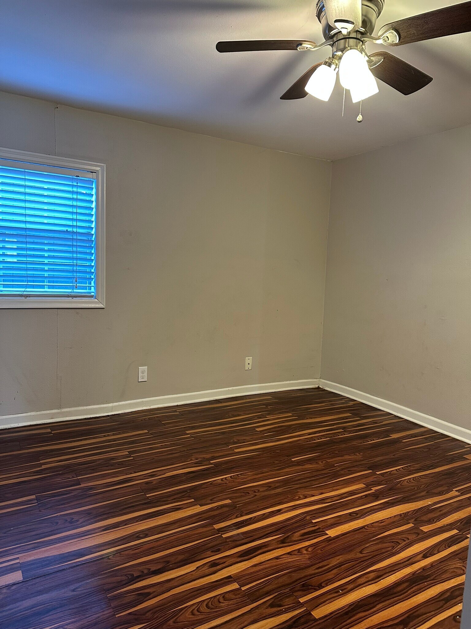 Building Photo - 1704 Avondale St