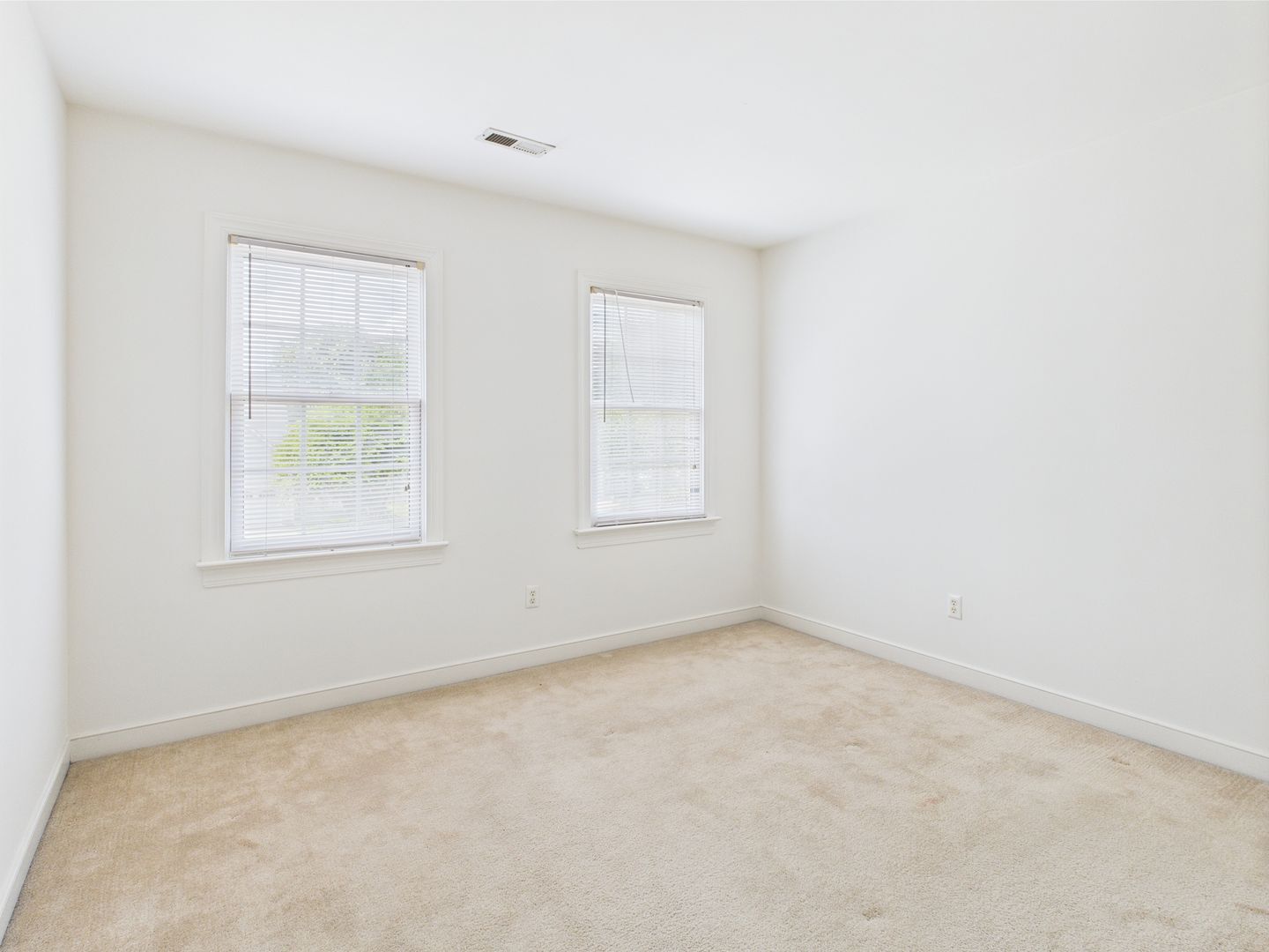 Building Photo - 401 Portwest Terrace