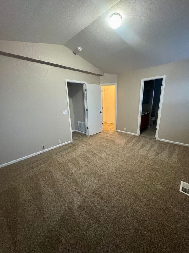 Building Photo - 3 Bedroom Home in Peyton