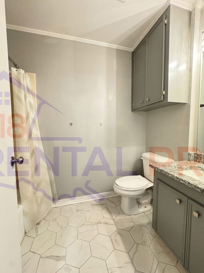 Building Photo - 2 Bed, 2 Bath Townhouse in Ruston!