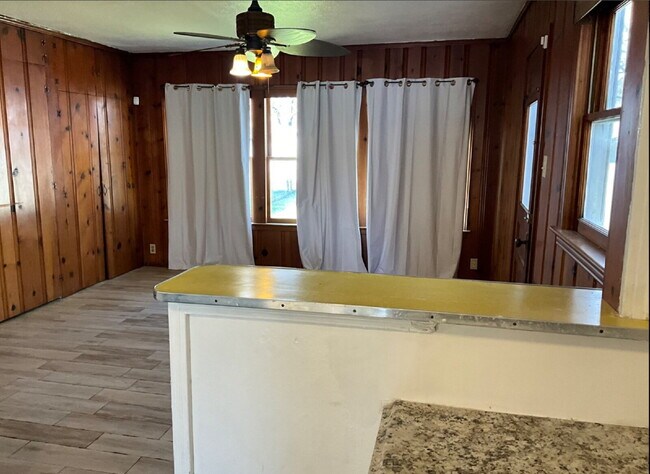 Building Photo - Charming 3-Bedroom Home in San Antonio - P...