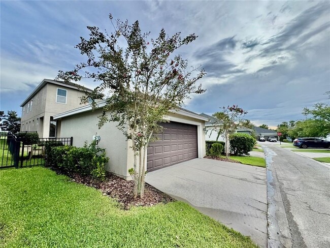 Building Photo - 7208 Milestone Dr
