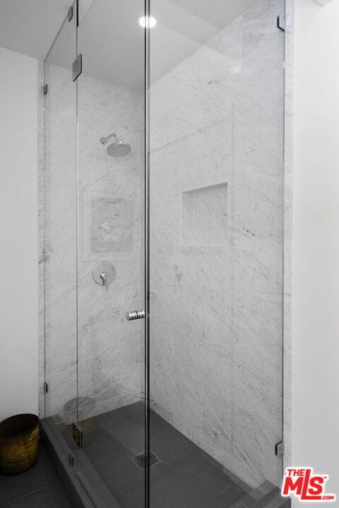 Building Photo - 7819 Torreyson Dr