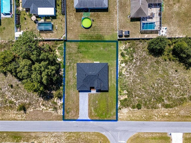 Building Photo - 1686 SW 162nd St