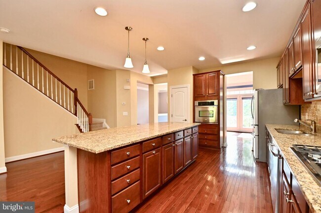 Building Photo - 43316 Old Ryan Rd