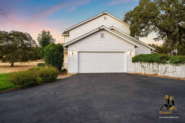 Building Photo - 5291 Bryant Rd