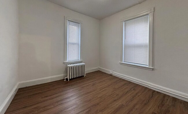 Building Photo - 426 N Robinson St