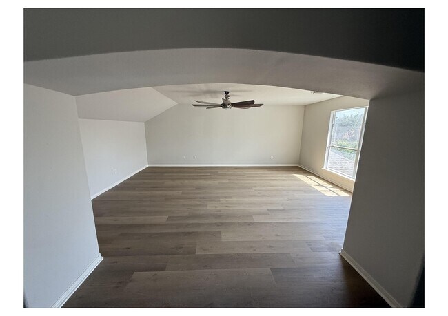 Building Photo - 4106 Forest Rain Ln