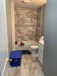 Building Photo - 903 E Cason st